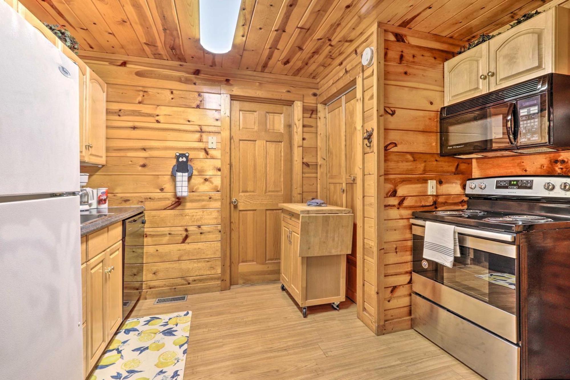 Cozy Mountain Cabin In Perfect Location Sevierville Dış mekan fotoğraf